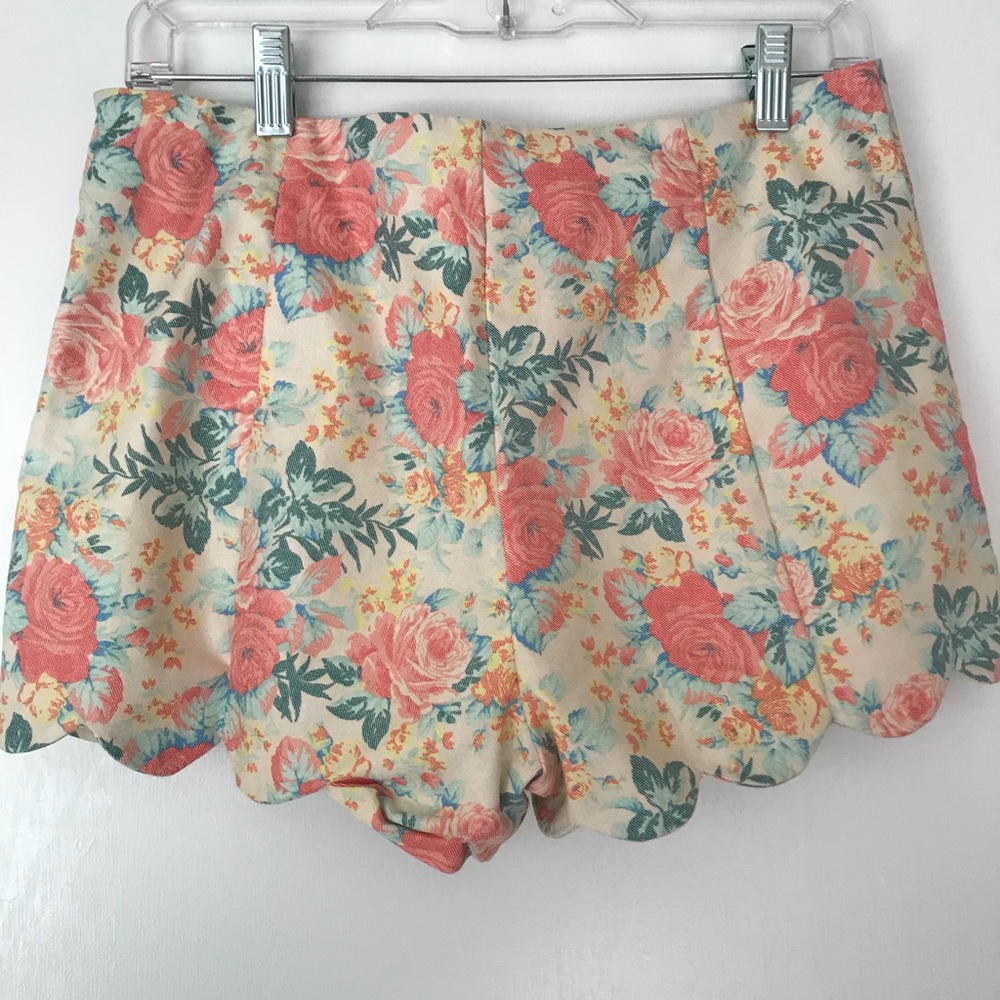 Floral High waisted shorts
